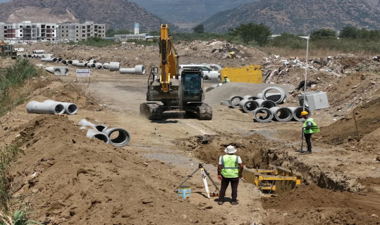 BAŞKAN ÇERÇİOĞLU'NDAN İNCİRLİOVA’YA 1 MİLYAR 300 MİLYON TÜRK LİRASI DEĞERİNDE ALTYAPI YATIRIMI