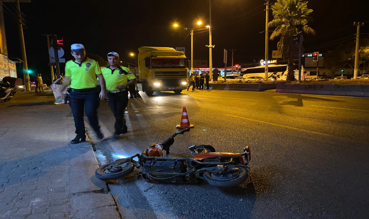 Nazilli’de Trafik Kazası: Elektrikli Bisiklet Sürücüsü Ağır Yaralandı