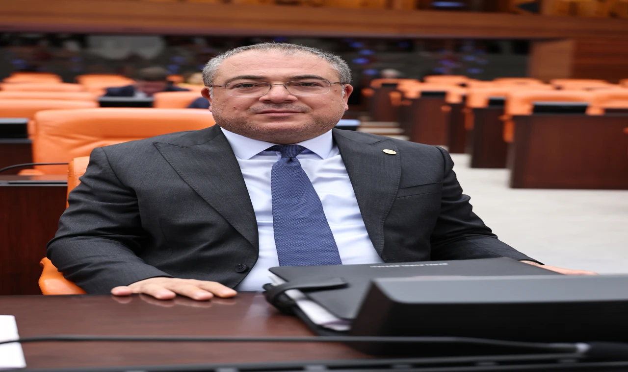 EVRİM KARAKOZ’DAN İNCİR ÜRETİCİSİ İÇİN ÇAĞRI: “ALIM FİYATINI AÇIKLAYIN, ÜRETİCİYİ BELİRSİZLİKTE BIRAKMAYIN”