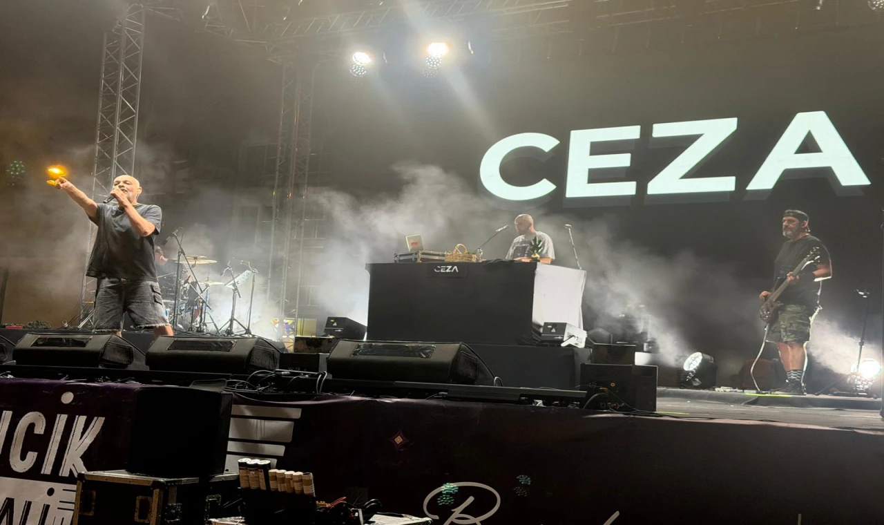 Germencik’te Festival Coşkusu: CEZA Gençlerle Buluştu