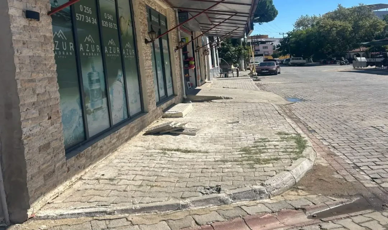 Germencik’te Fen İşleri ekipleri Ortaklar Mahallesi’nde sahada