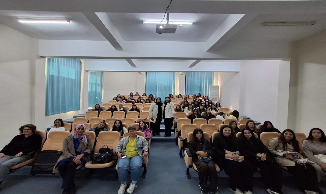 Liseli öğrenciler ADÜ'nün eğitim imkanlarını yerinde gördü