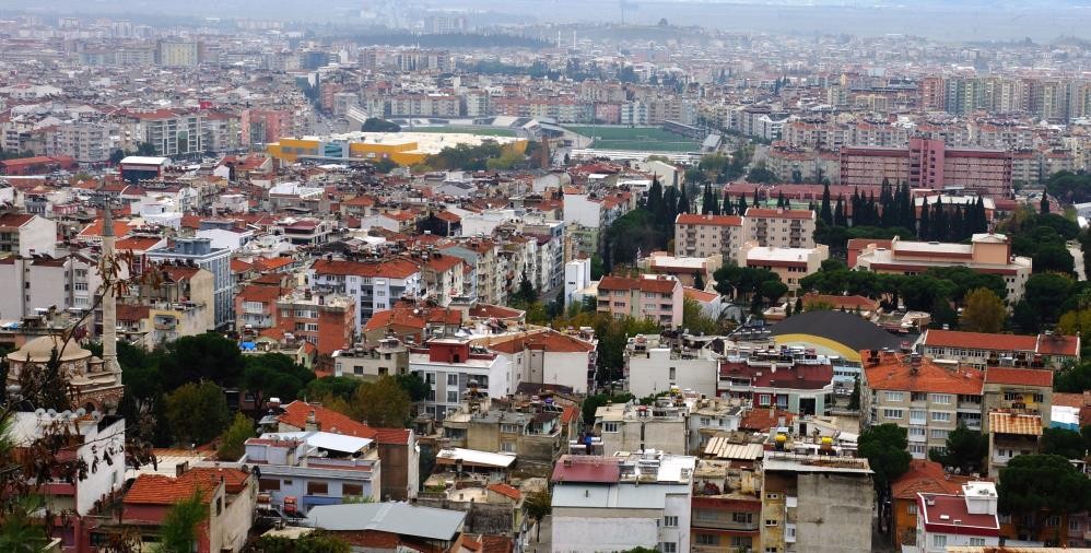 Aydın’da konut satışları yarı yarıya azaldı