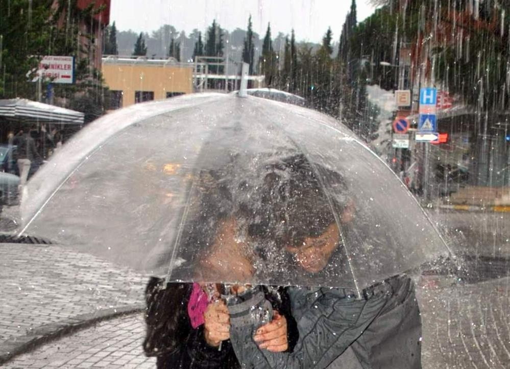 Meteoroloji’den Aydınlı çiftçileri sevindiren haber