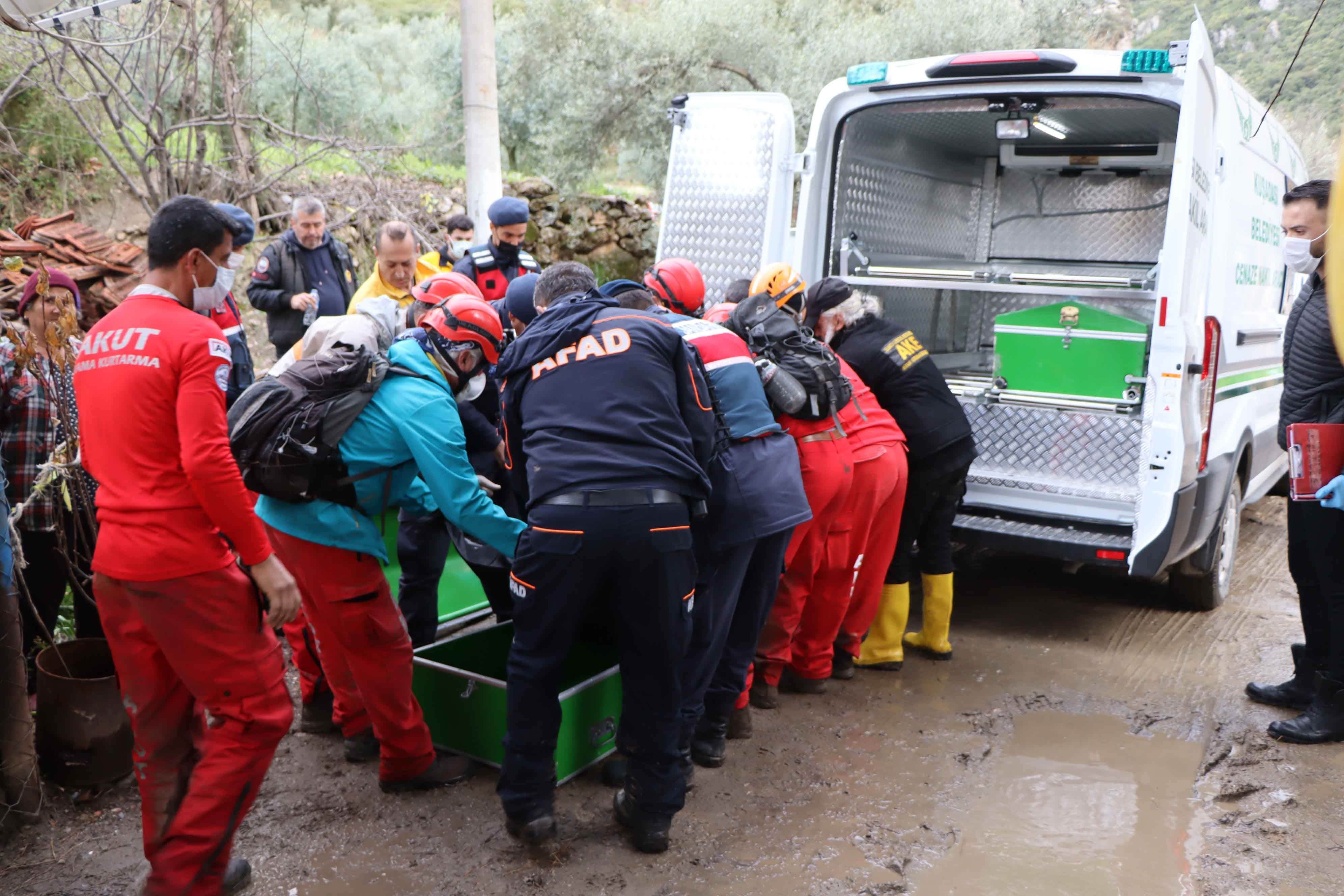 Kayıp dövizcinin ölüm nedeni otopside belli olacak