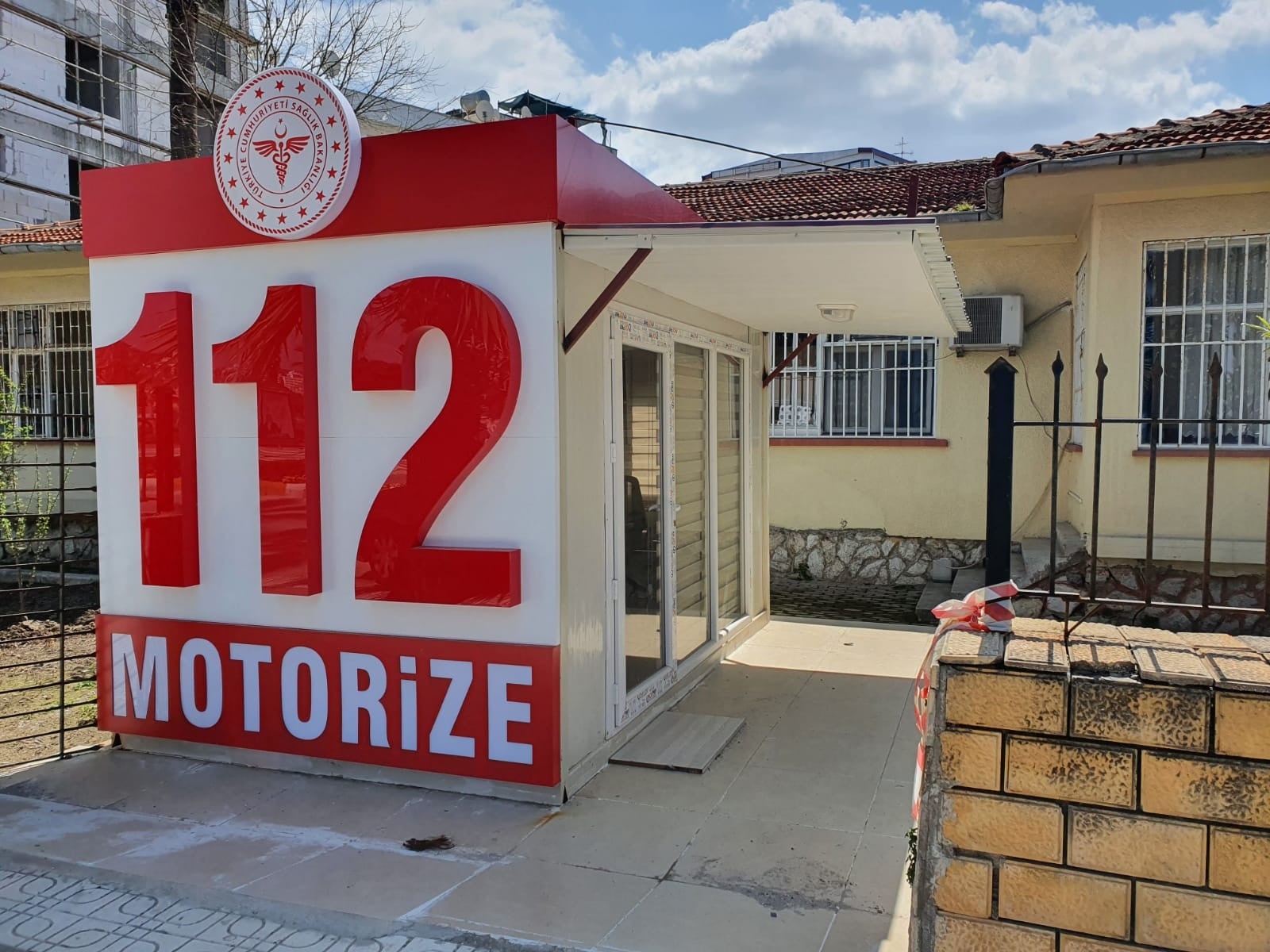  Kuşadası'nda yeni 112 istasyonu ve motorize ekip göreve hazır