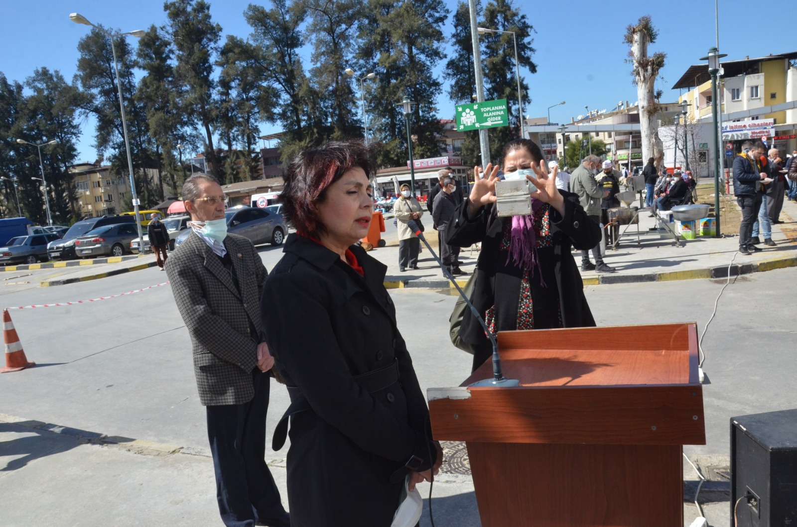 Dr.Esat Ülkü Nazilli Devlet Hastanesi Bahçesinde Anıldı