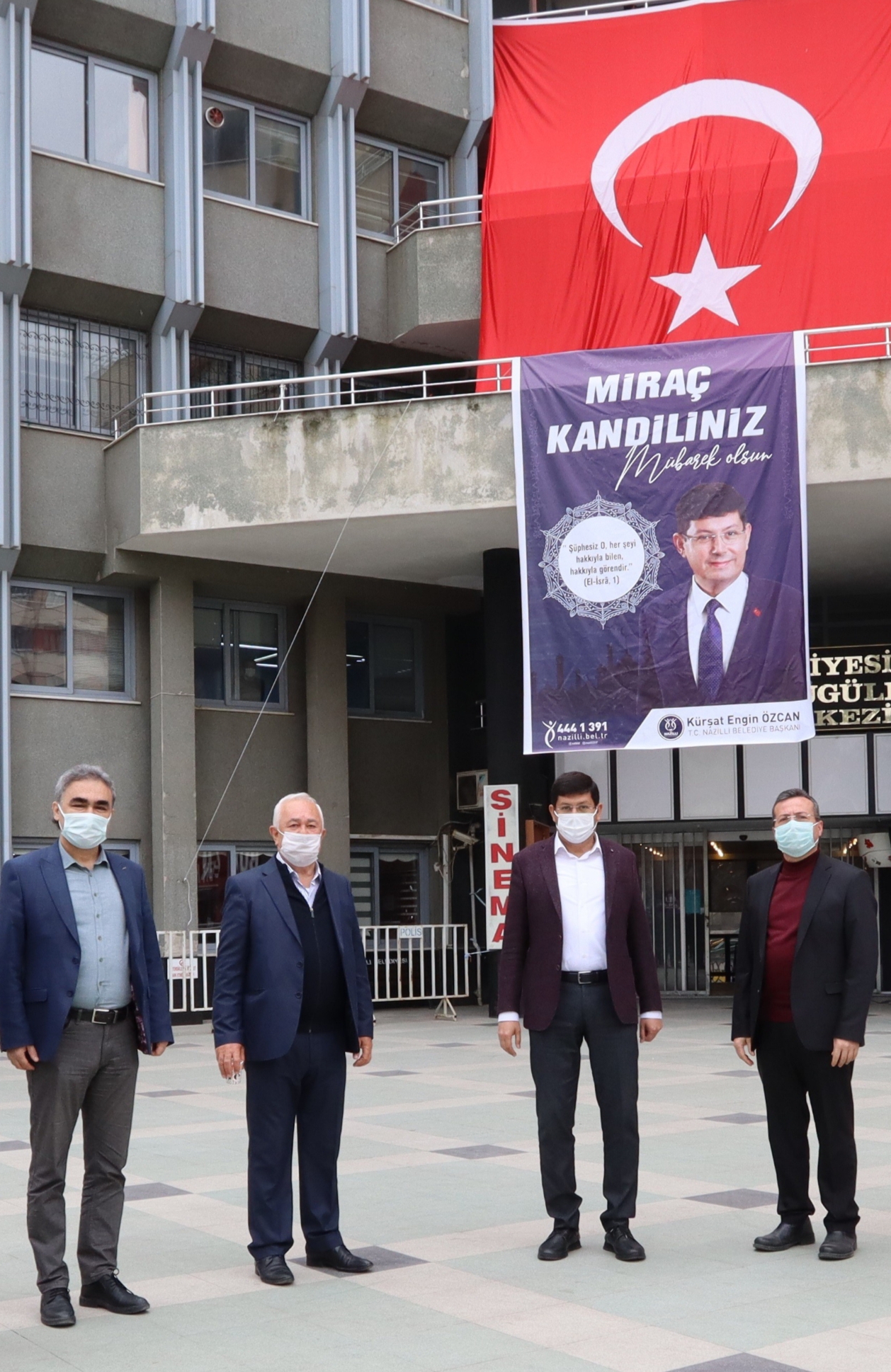 Nazilli’de 5 Bin Kişiye Kandil Şerbeti Dağıtıldı