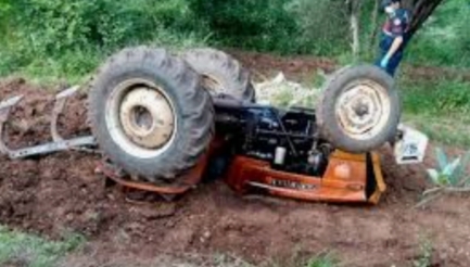 Aydın'da traktör devrildi; 1 ölü