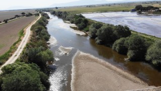 Ege'nin Can Damarı Büyük Menderes Can Çekişiyor