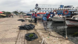 Körfez Deniz Marullarından Temizleniyor