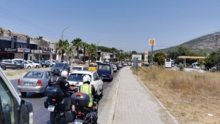 Kuşadası-İzmir Geçişinde Dönüş Trafiği Geçmedi