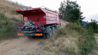 Karacasu’daki Yangında Ekipler Aralıksız Çalışmalara Devam Ediyor