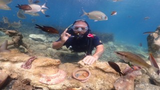 Kuşadası'nın Deniz Dibindeki Güzelliği Dalanları Mest Ediyor