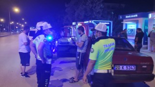 Polis Memuruna Çarptı Kaçtı