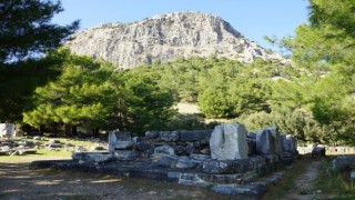 Priene Antik Kenti 1Hafta Ziyaretçilere Kapatıldı