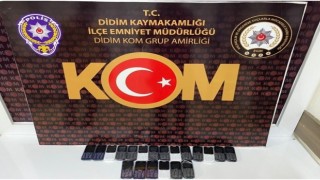 Didim’de Operasyon: 20 Adet Kaçak Telefon Ele Geçirildi