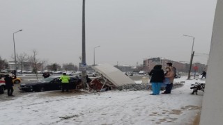 Ecel ekmek teknesinde yakaladı