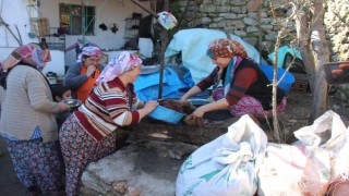 Asırlık 'ayak yağı' geleneğini yaşatmaya devam ediyorlar