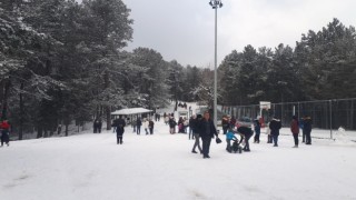 Aydın'ın Uludağ'ından kar görüntüleri