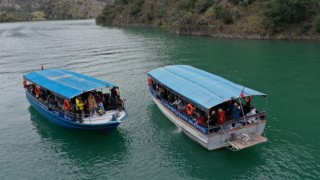 Arapapıştı'da tekne gezileri başladı 