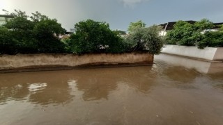 Nazili’de sağanak yağış etkili oldu