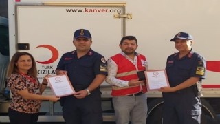 Jandarma’dan Kızılay’a kan bağışı