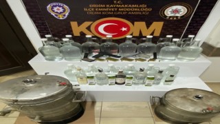 Didim’de 59 litre sahte alkol ele geçirildi