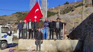 Nazilli’nin dört bir yanında dev Türk bayrakları dalgalanıyor