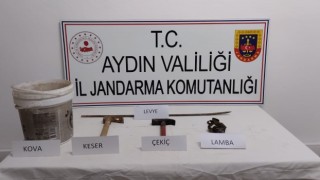 Nysa’da kaçak kazı yaparken suçüstü yakalandılar