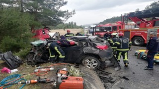 Sağlıkçı ailenin yeni yaşam hayali yarım kaldı: 4 ölü, 1 yaralı