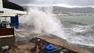 Meteoroloji'den Ege Denizi'nde fırtına uyarısı