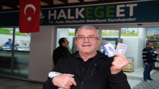 Büyükşehir’in ‘Emekli Kart’ına yoğun ilgi