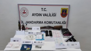 Uyuşturucu örgütü lideri Kuşadası'nda yakalandı