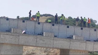 Aydın-Denizli Otoyolu'nda çalışan işçiler yine eyleme başladı