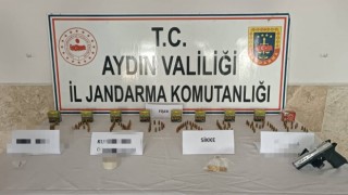 Uyuşturucu baskınında Roma dönemine ait altın sikke bulundu