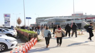 ADÜ'de ücretli geçiş kararındaki adaletsizliğe öğrencilerden tepki