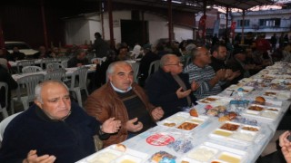 Bozdoğanlılar ilk iftarı Büyükşehir sofrasında açtı