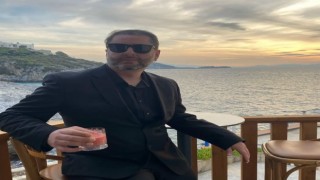 Halı saha maçında kalp krizi geçiren kurye hayatını kaybetti