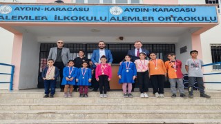 Karacasu'da en çok oruç tutan öğrenciler ödüllendirildi