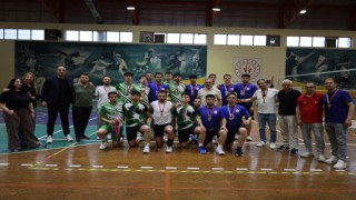 Adnan Menderes Erkek Öğrenci Yurdu şampiyon oldu