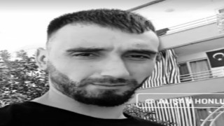 Bayramda bıçaklı kavgada kan aktı: 1 ölü