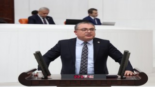 CHP'Lİ KARAKOZ'DAN ÜRETİCİLER İÇİN ÇAĞRI: “DON FELAKETİ YAŞANAN YERLER AFET BÖLGESİ İLAN EDİLSİN”