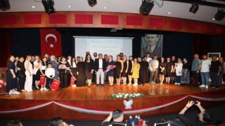 “1 Saz 1 Söz” Gecesi Duygu Dolu Anlara Sahne Oldu