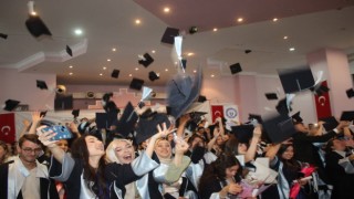 Adnan Menderes Üniversitesi Atça MYO’da Mezuniyet Coşkusu