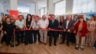 Başkan Yetişkin: “Kadınların Sanata Dokunuşu Efeler’e Renk Katıyor”