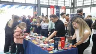 Büyükşehir’in özel öğrencileri, eserlerini görücüye çıkardı