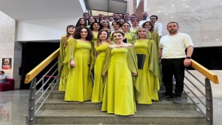 Müzik öğretmenleri İzmir’den ödülle döndü