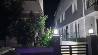 Üçüncü kattan düşen şahıs hayatını kaybetti