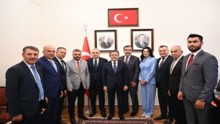 AK Parti Aydın Heyeti'nden Bakan Yumaklı'ya Ziyaret